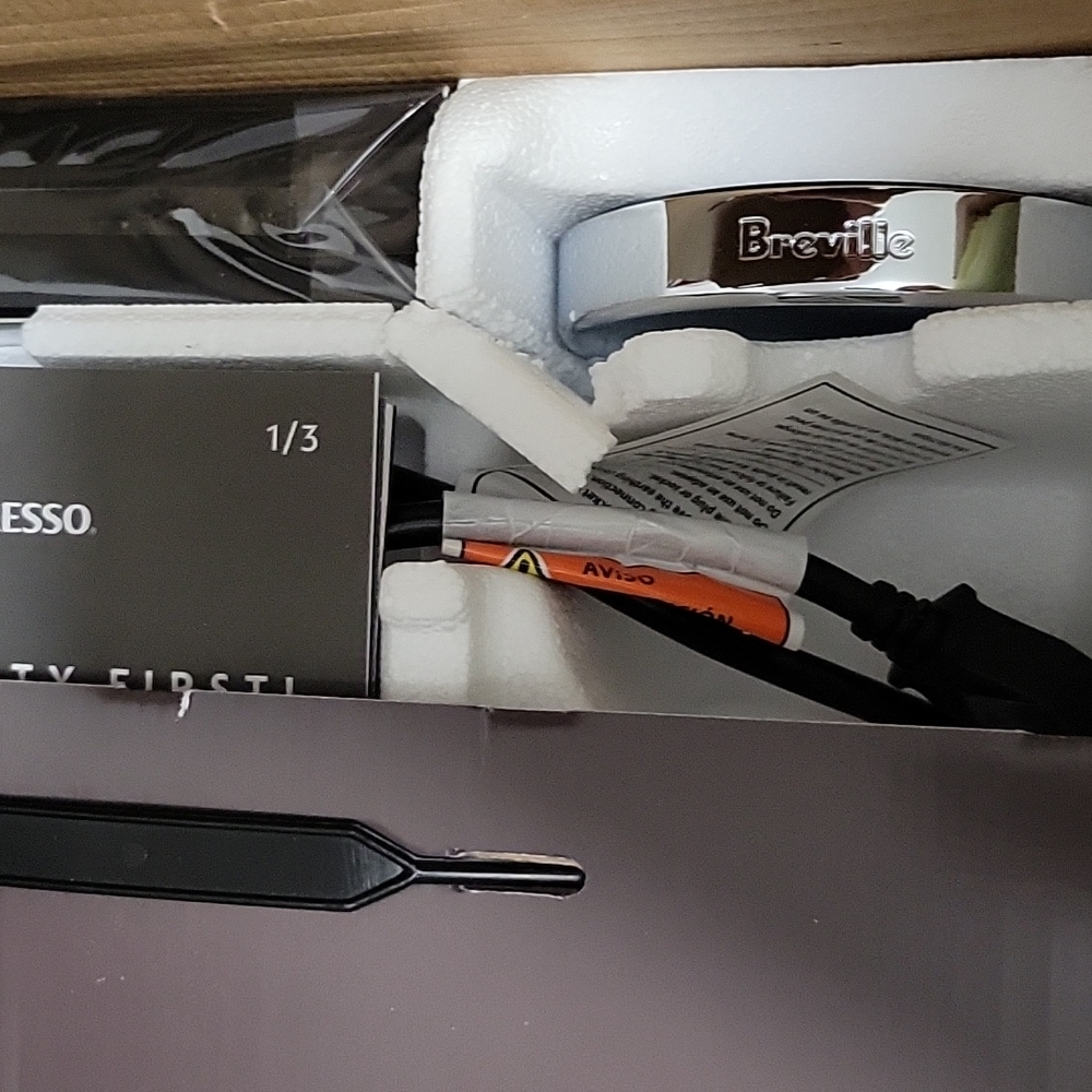 Nespresso machine - Picture 7 of 8